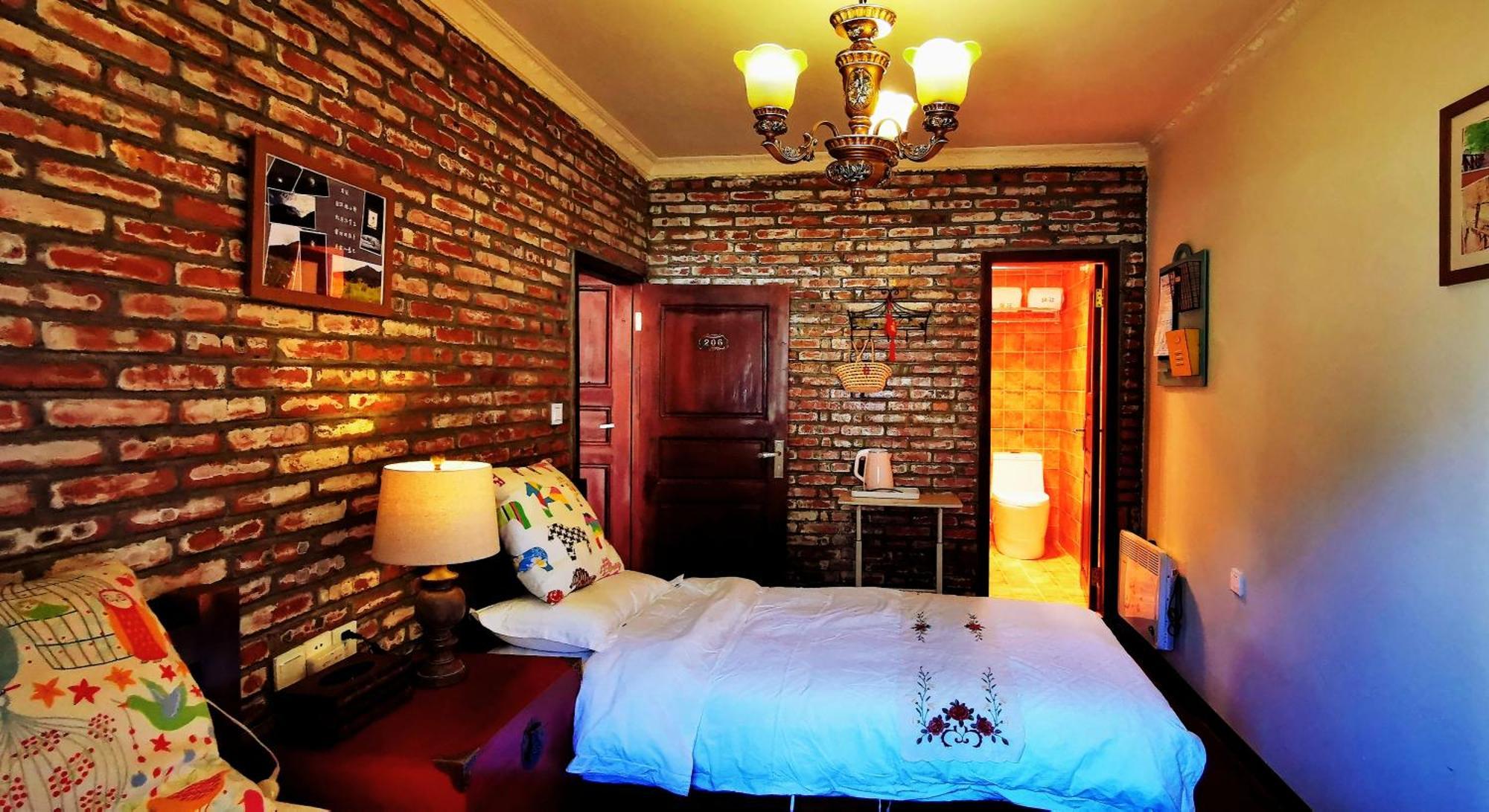 Kangding Guozhuang Nan Wu Hao Boutique Inn Exterior photo