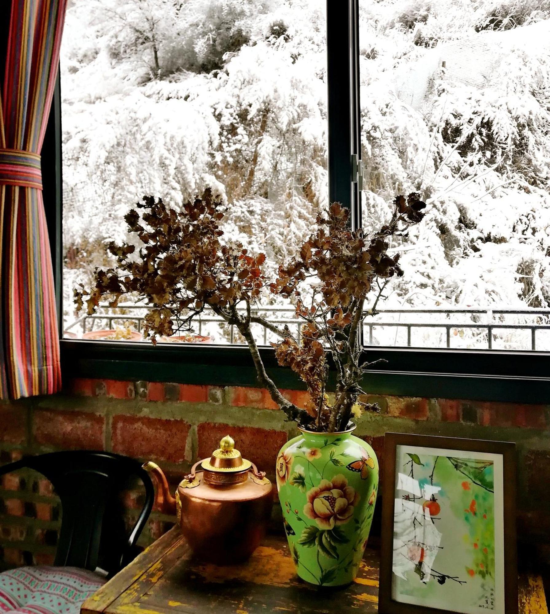 Kangding Guozhuang Nan Wu Hao Boutique Inn Exterior photo